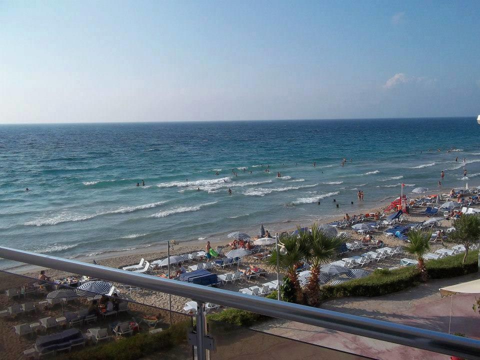 Ekin Hotel Кушадасы Экстерьер фото