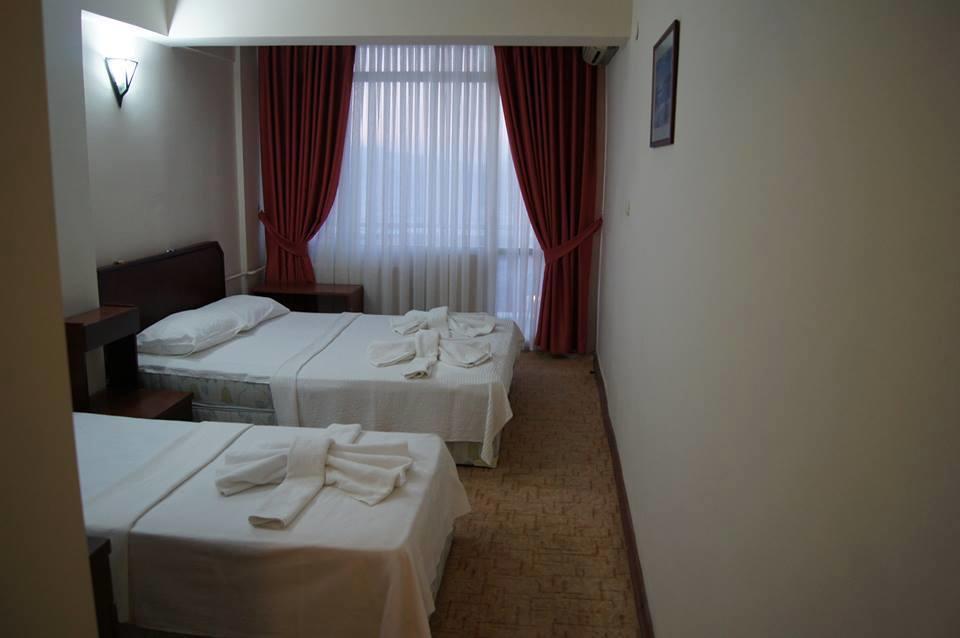 Ekin Hotel Кушадасы Экстерьер фото